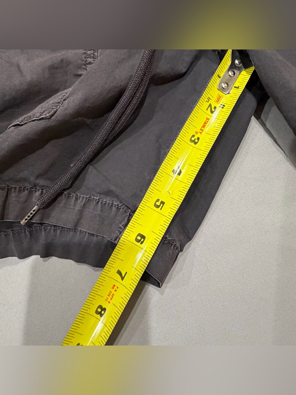 James Perse Charcoal Gray Cargo Drawstring Shorts - Picture 8 of 9